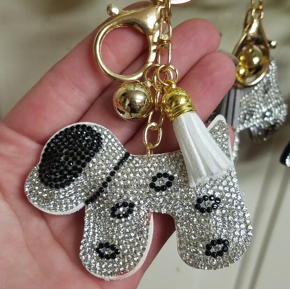 NWT Puffy Puppy Bling Tassel Keychain! 4 Color Choices! - Picture 7 of 16
